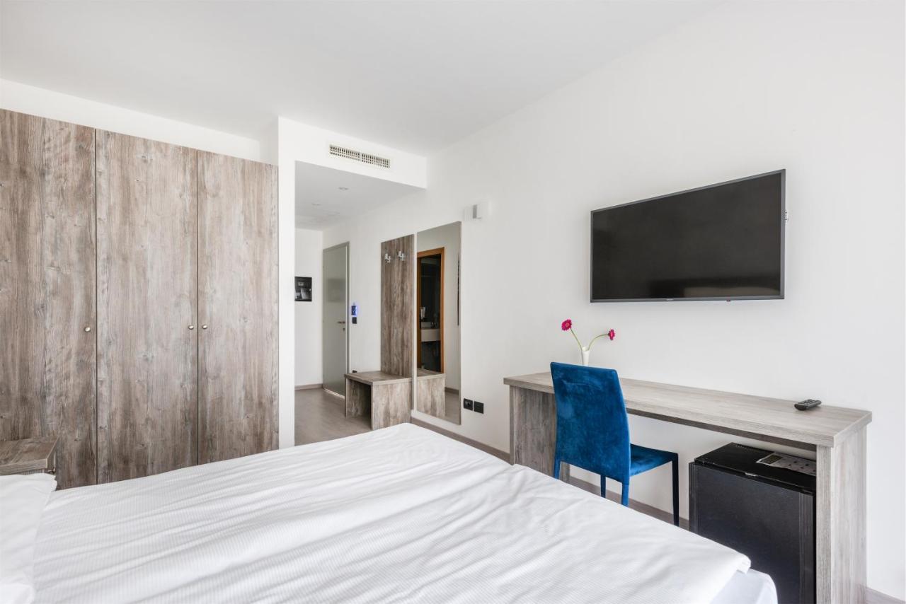 Hotel De Nac Torbole Sul Garda Exteriér fotografie