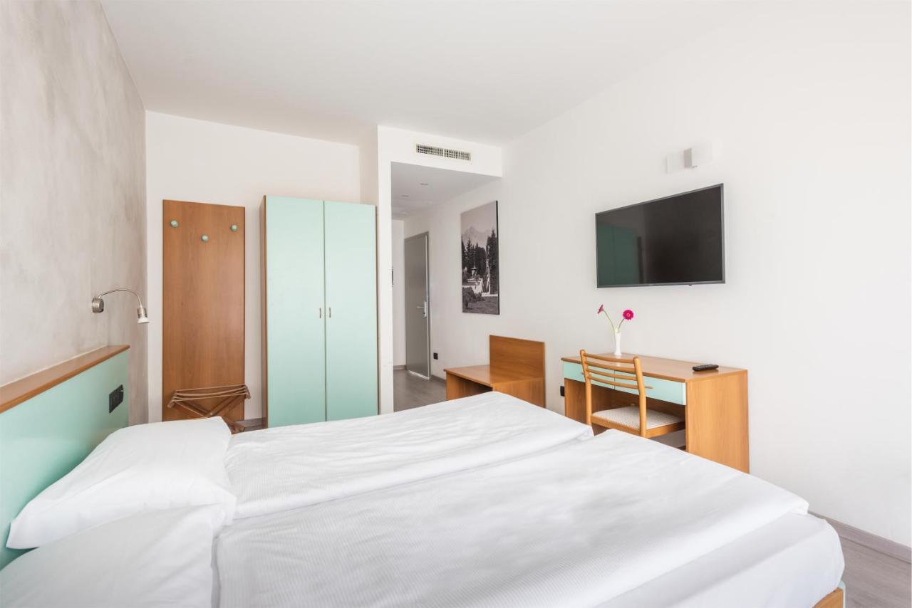 Hotel De Nac Torbole Sul Garda Exteriér fotografie