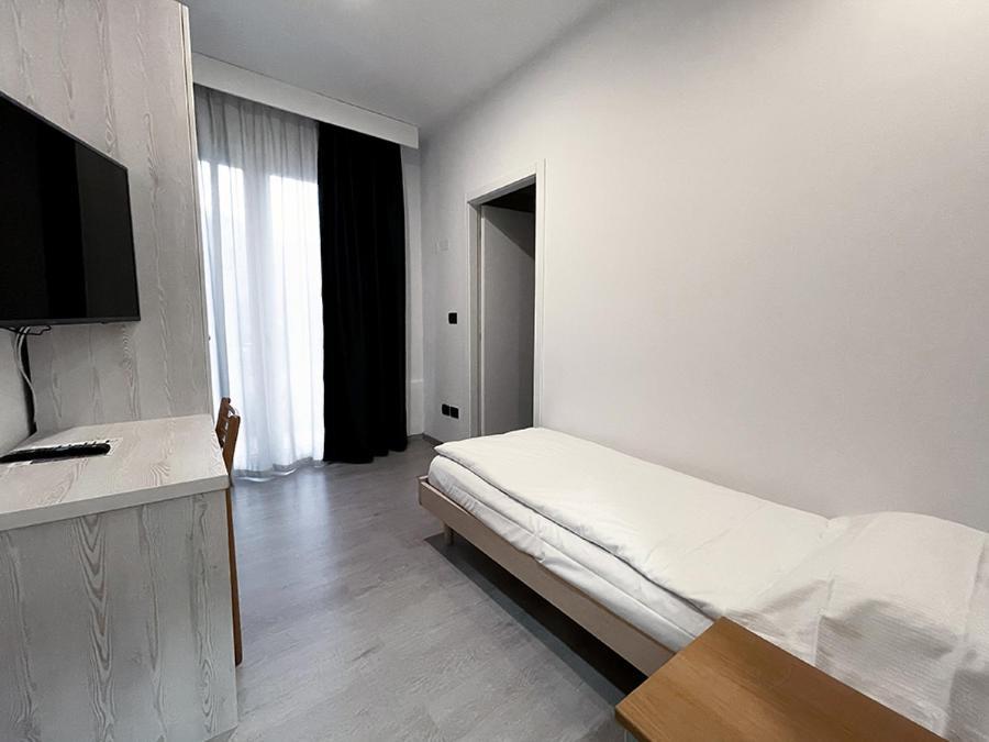 Hotel De Nac Torbole Sul Garda Exteriér fotografie