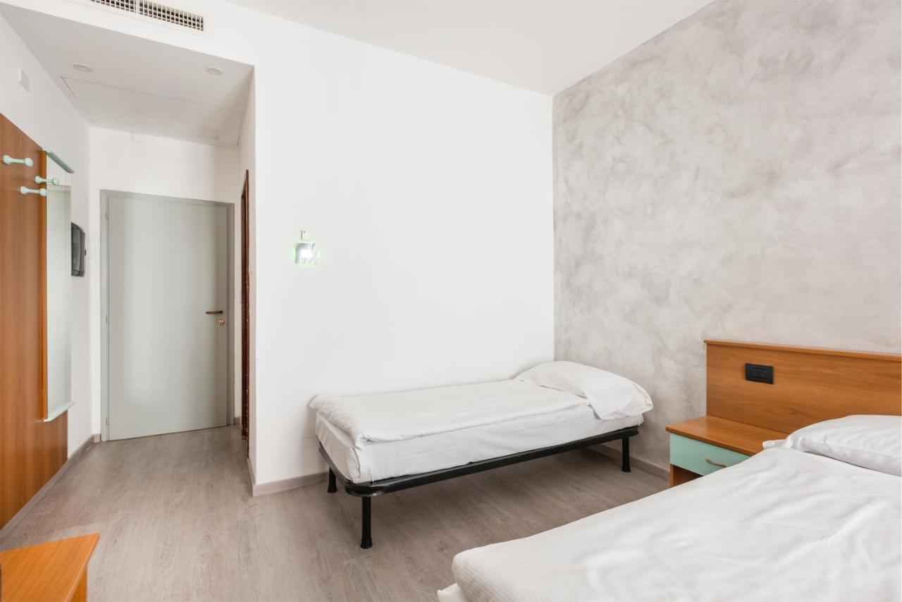 Hotel De Nac Torbole Sul Garda Exteriér fotografie