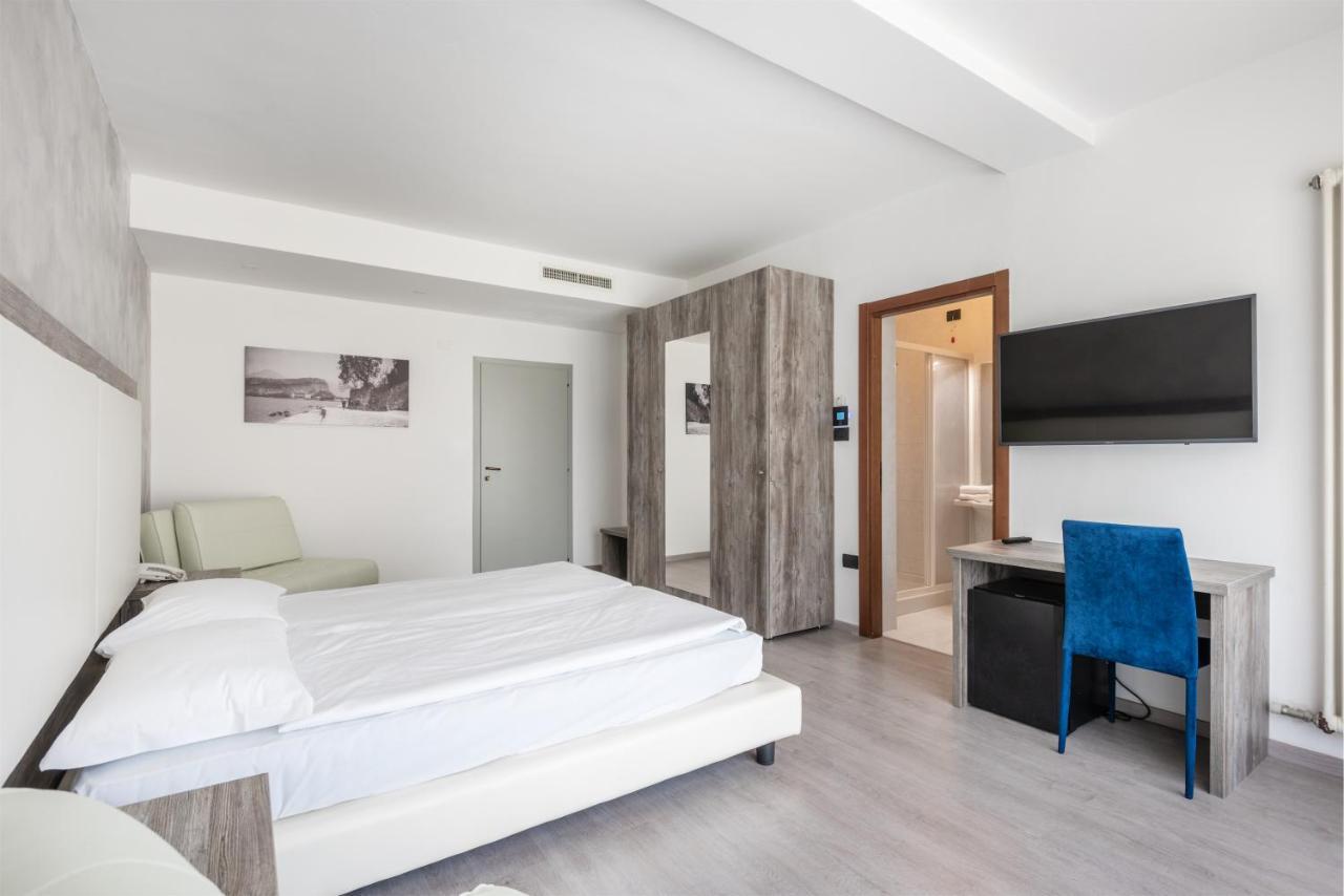 Hotel De Nac Torbole Sul Garda Exteriér fotografie