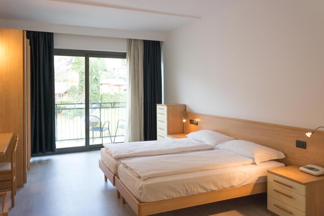 Hotel De Nac Torbole Sul Garda Exteriér fotografie